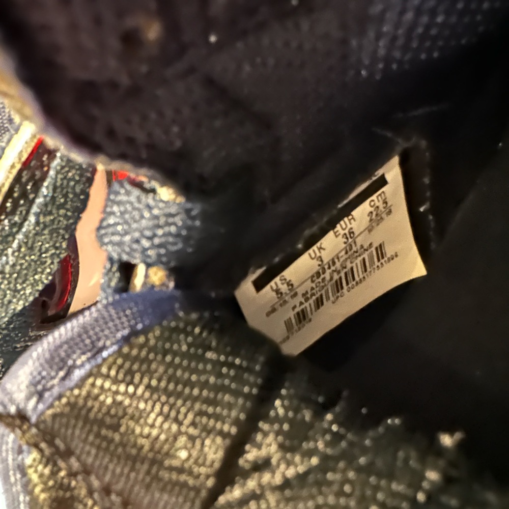 Air Jordan 1’s Blue Chill - Picture 7 of 7
